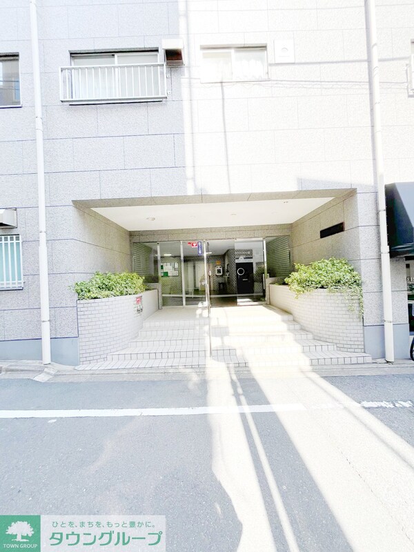 エントランス(エントランス)