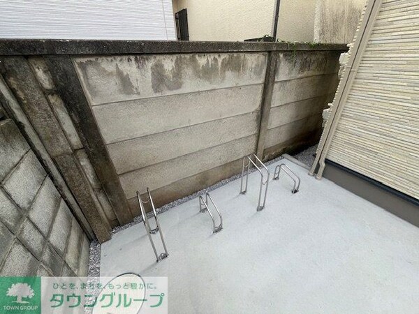 設備(庭)