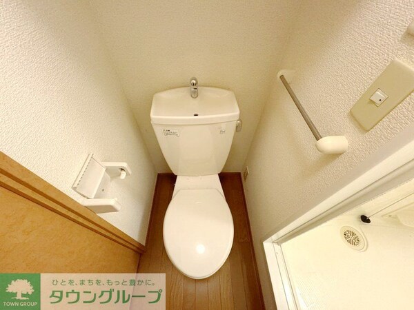 トイレ(別号室参考写真)