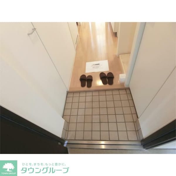 玄関(★お問い合わせはタウンハウジングまで★)