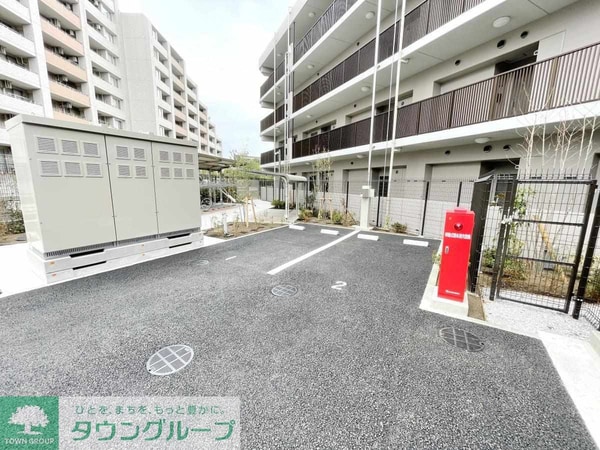 駐車場(駐車場)