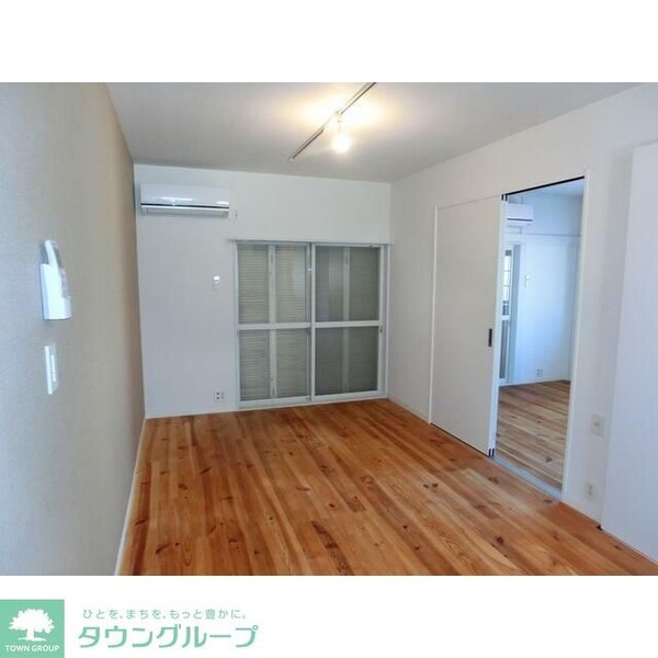 リビング・居室(※別部屋参考写真)