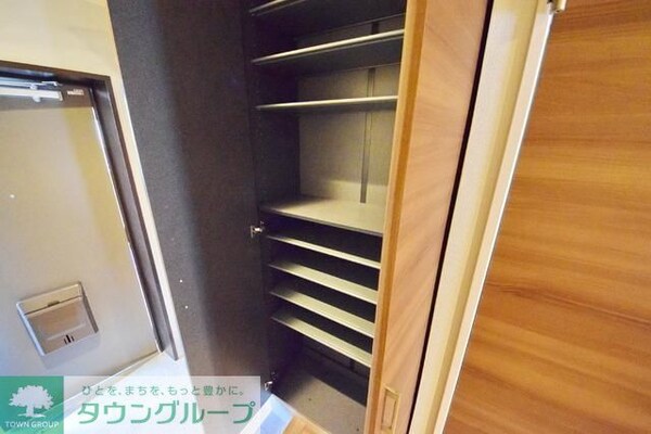 設備(★シューズＢＯＸです★)