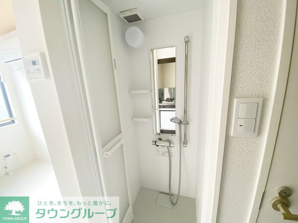 バス／シャワールーム等