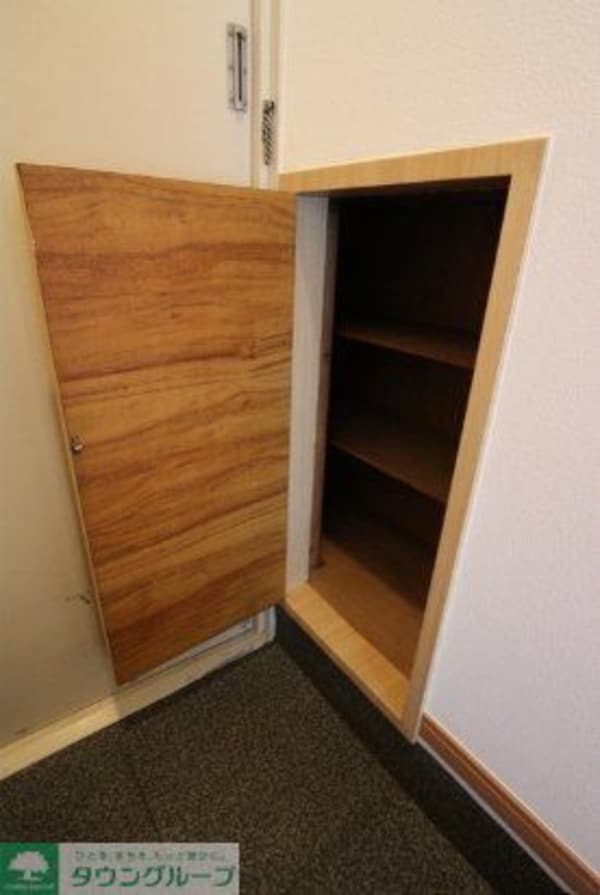 玄関(別部屋参考写真)