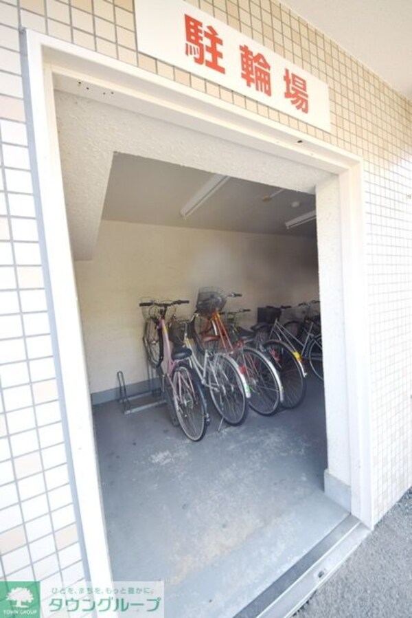 駐車場(★防犯安心駐輪場★)
