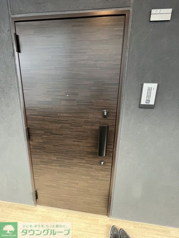 玄関(★お問い合わせはタウンハウジングまで★)