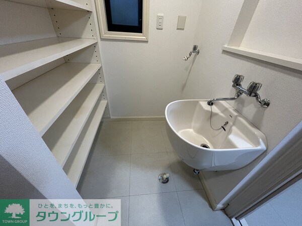 設備(室内洗濯機置場)