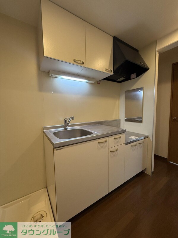 キッチン(タウンハウジング調布店まで♪)