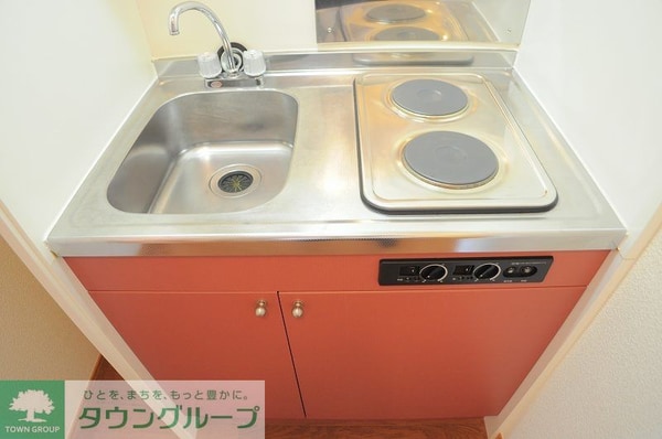 キッチン(設備・仕様は号室により異なる為、現況を優先致します。)