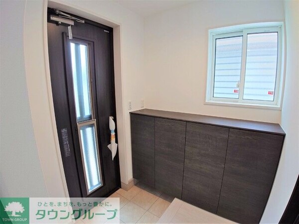玄関(★お問い合わせはタウンハウジングまで★)