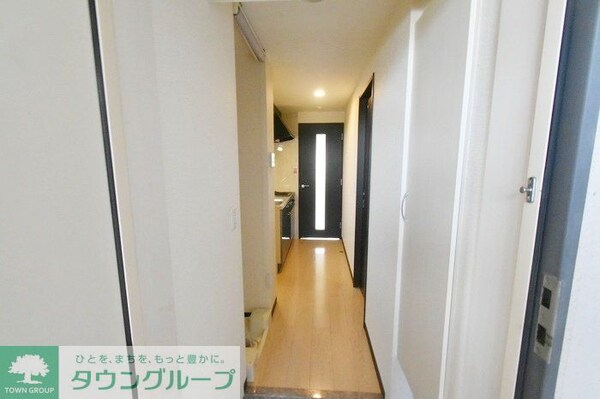 玄関(★お部屋探しは株式会社タウンハウジング東京まで★)