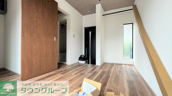 リビング・居室(タウンハウジング調布店まで♪)