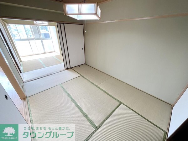 寝室(★お問い合わせはタウンハウジング聖蹟桜ヶ丘店まで★)