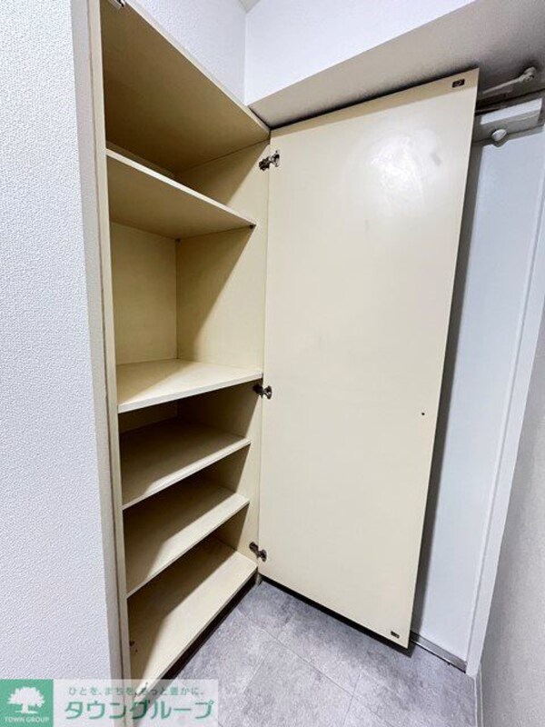 玄関(★お問い合わせはタウンハウジングまで★)