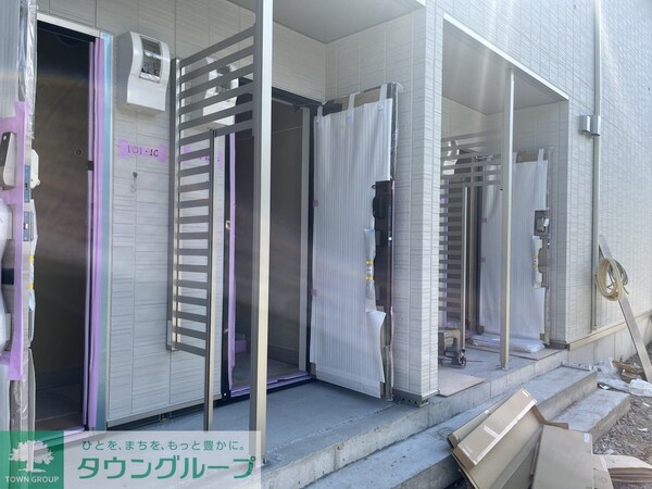 玄関(★お問い合わせはタウンハウジングまで★)