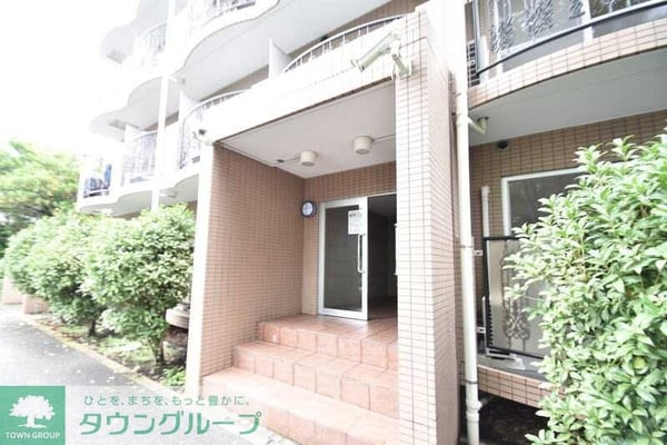エントランス(★お部屋探しは、タウンハウジング多摩センター店へ★)