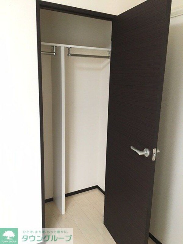 その他室内・内装(たっぷり収納出来るクローゼットです)