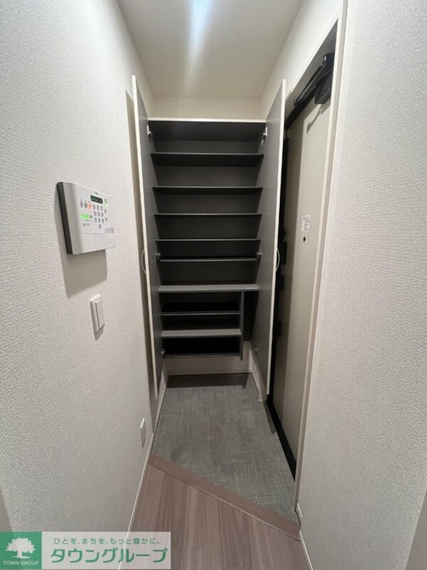 玄関(★お問い合わせはタウンハウジングまで★)