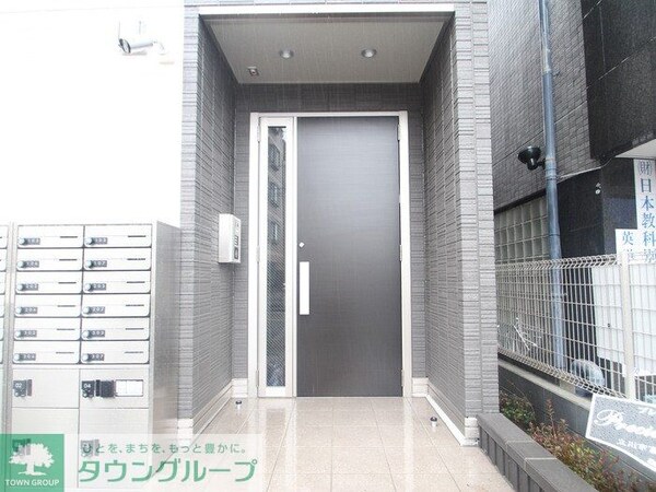 エントランス