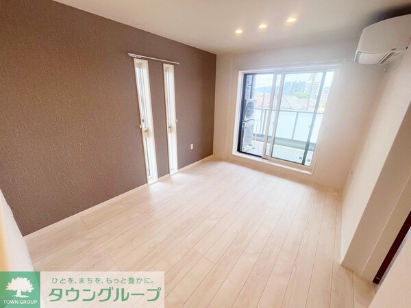 リビング・居室(★お部屋探しは株式会社タウンハウジング東京まで★)