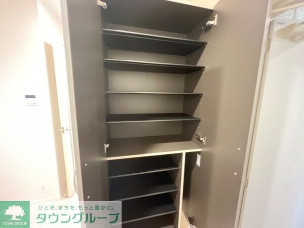 玄関(★お問い合わせはタウンハウジングまで★)