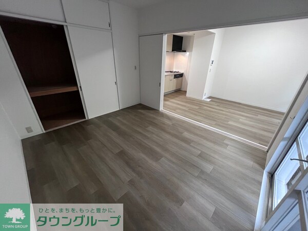 リビング・居室(★お部屋探しは株式会社タウンハウジング東京まで★)