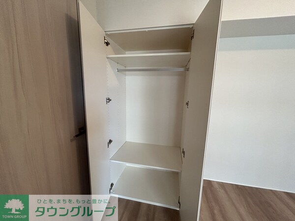 収納(洋室（約5.5帖）収納)