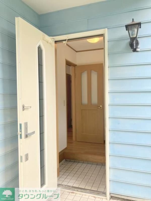 玄関(★お問い合わせはタウンハウジングまで★)