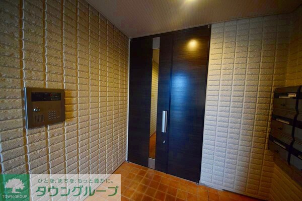エントランス(★お部屋探しはタウンハウジング高幡不動店まで★)