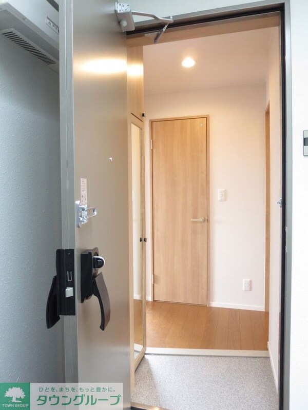 玄関(★タウンハウジング稲田堤店★洗濯機置き場★)