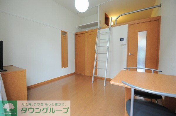 リビング・居室(仕様・設備は現況と異なる場合があります。現況優先。)