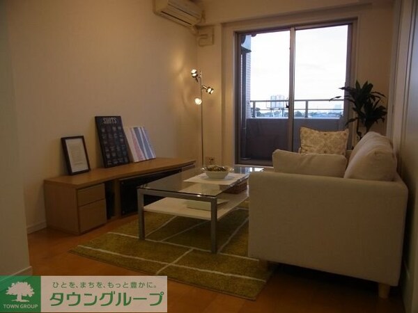 リビング・居室(モデルルーム)