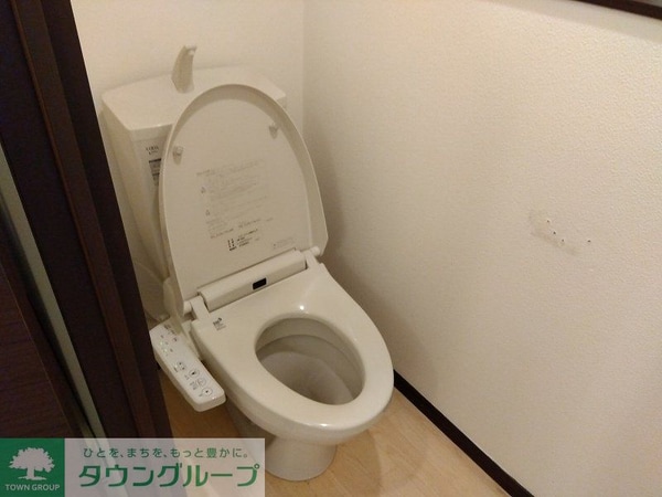 トイレ(温水便座付き♪)