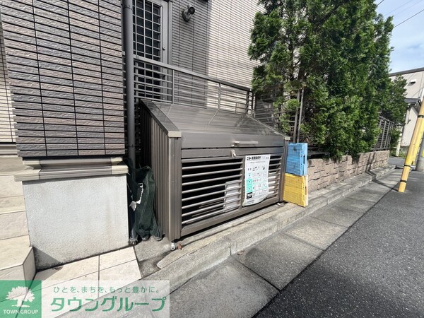 設備(庭)