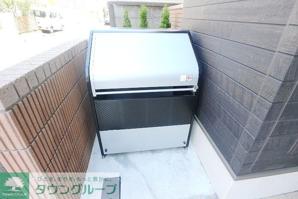 共有部分(ゴミ置き場)