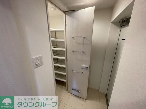 玄関(玄関)