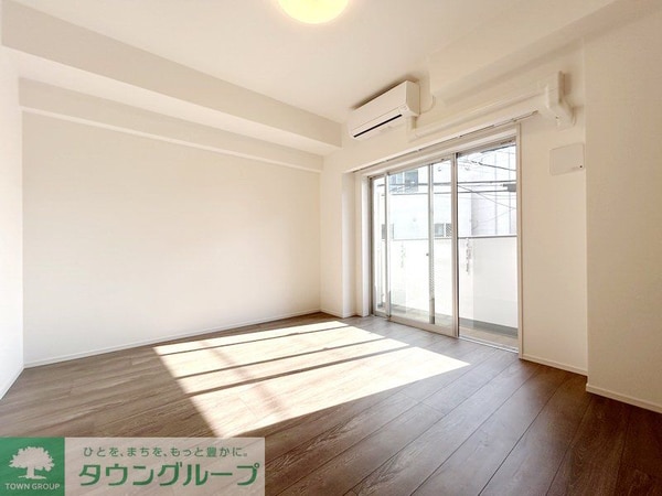リビング・居室(【初期費用分割・クレカ対応】一都三県のお部屋探しは2025…)