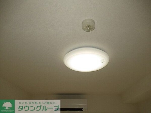 その他(照明器具（洋室）　前回募集時撮影2021年5月)