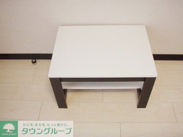 リビング・居室(床材や設備は号室によって異なります。)