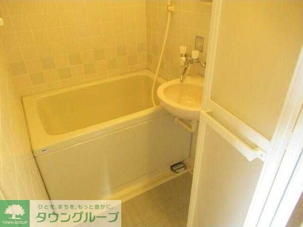 バス／シャワールーム等(※別部屋参考写真)