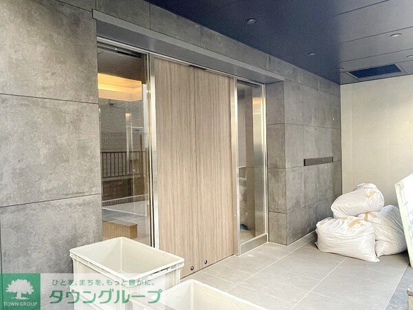 エントランス(エントランス)