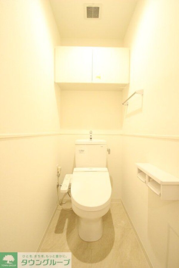 トイレ(お部屋探しは株式会社　タウンハウジング　までお気軽にお問合…)