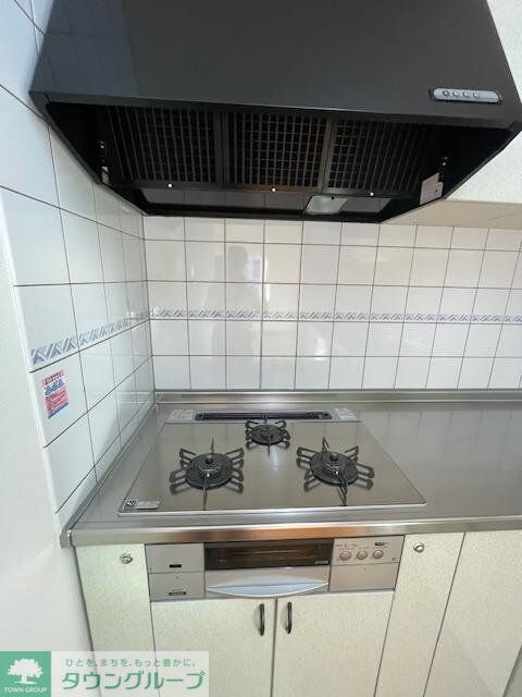 物件内観写真10　(エントランス)