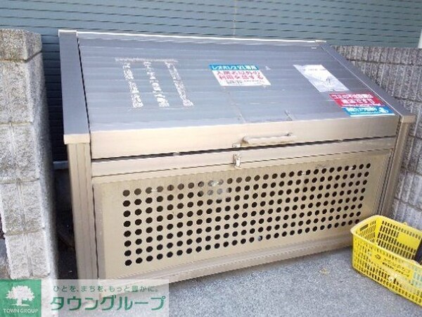 共有部分(ゴミ置場)