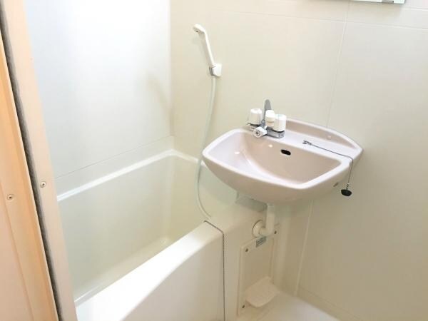 バス／シャワールーム等(バス／シャワールーム等)