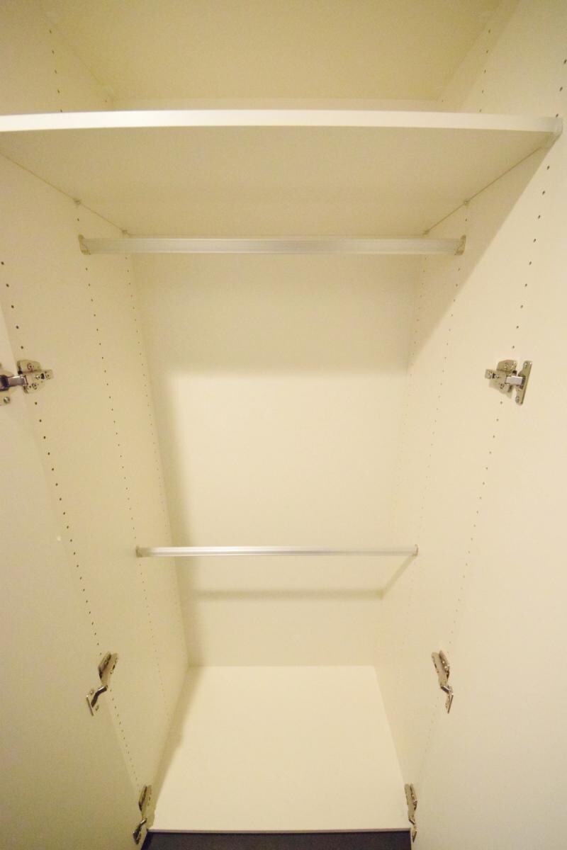 物件内観写真22　(収納)