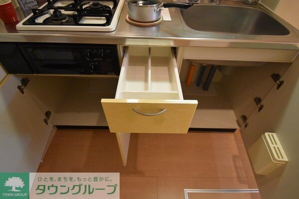 キッチン(★お部屋探しは株式会社タウンハウジング東京まで★)
