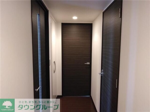 玄関(★お部屋探しは株式会社タウンハウジング東京まで★)
