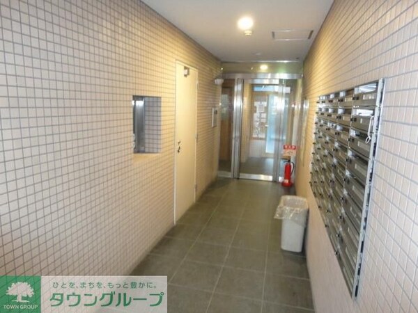 エントランス(★お部屋探しは株式会社タウンハウジング東京まで★)